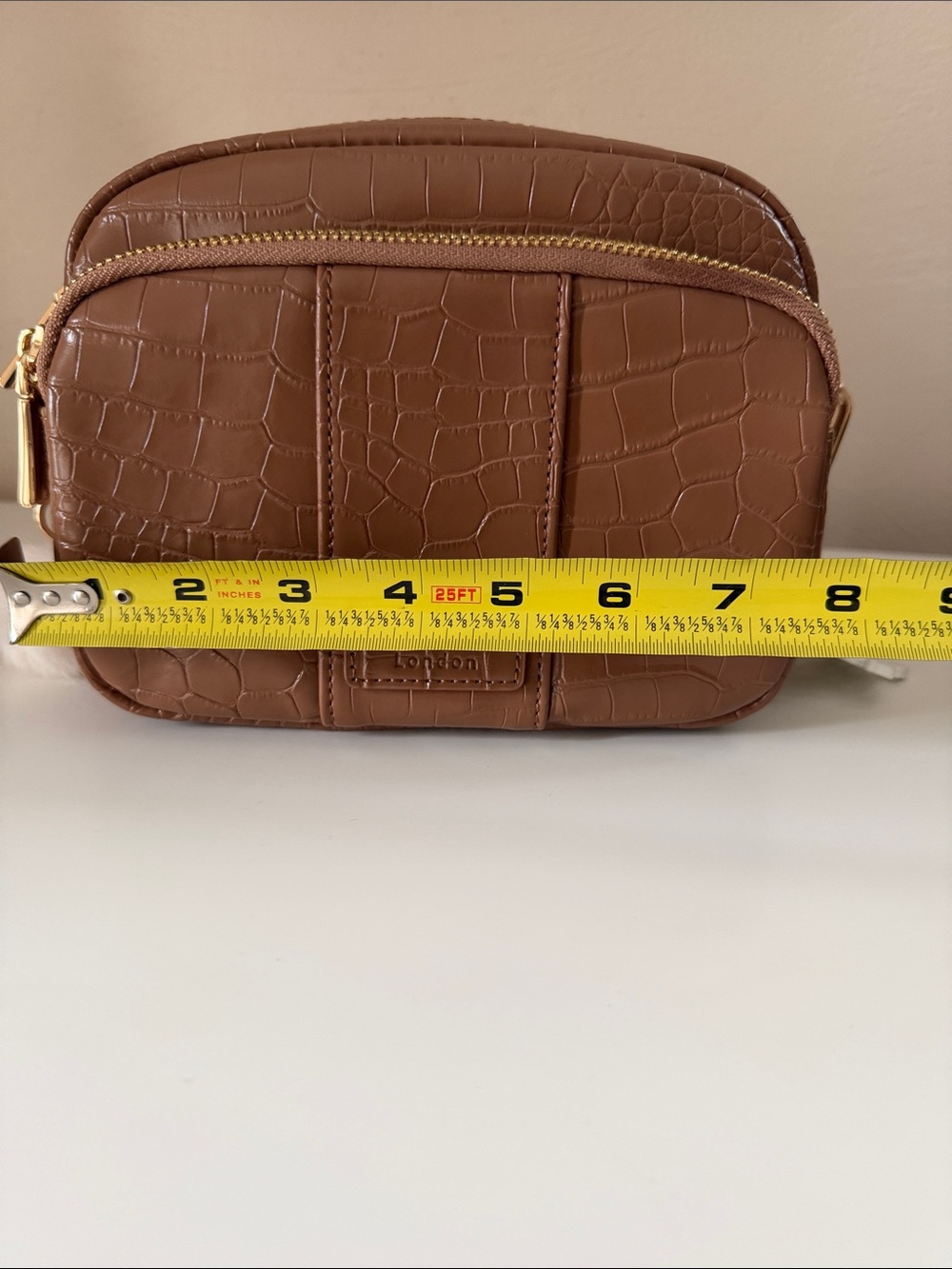 Pom Pom London Caramel Croc-Embossed Crossbody Bag - Picture 6 of 11